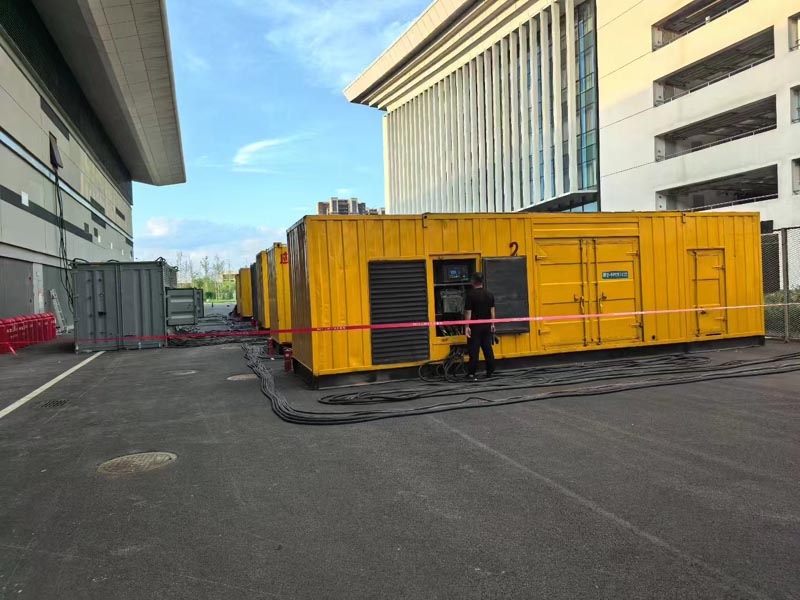 六盘水柴油发电机冬季保养注意事项？