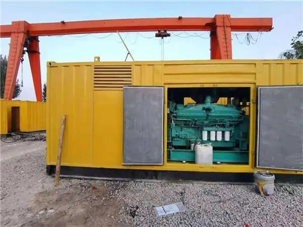 六盘水冬季低温环境下,500KW发电机组应该选择什么类型的启动电瓶?